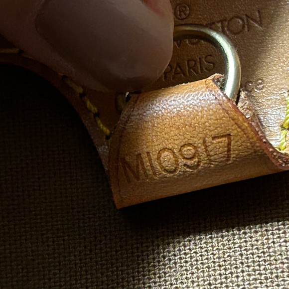 LV Ellipse MM 💕🤎 - Picture 12 of 15